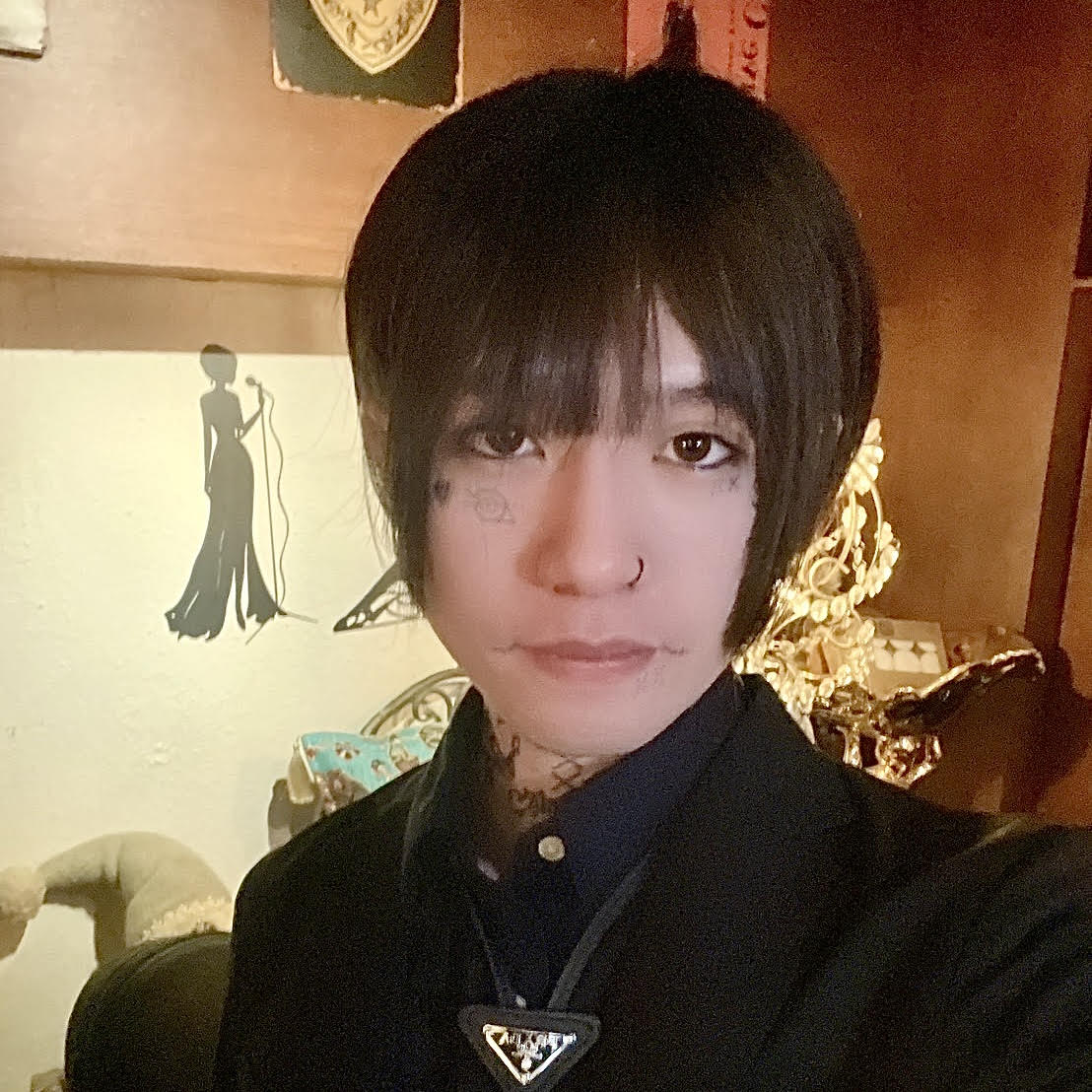 MIXBAR,ミックスバー,新宿二丁目 ミックスバー,新宿二丁目 MixBar,新宿二丁目 ワインバー,新宿二丁目 カラオケバー,MixBar ROI TOKYO ロワ東京,ROI TOKYO,ロワ東京 ARTHUR